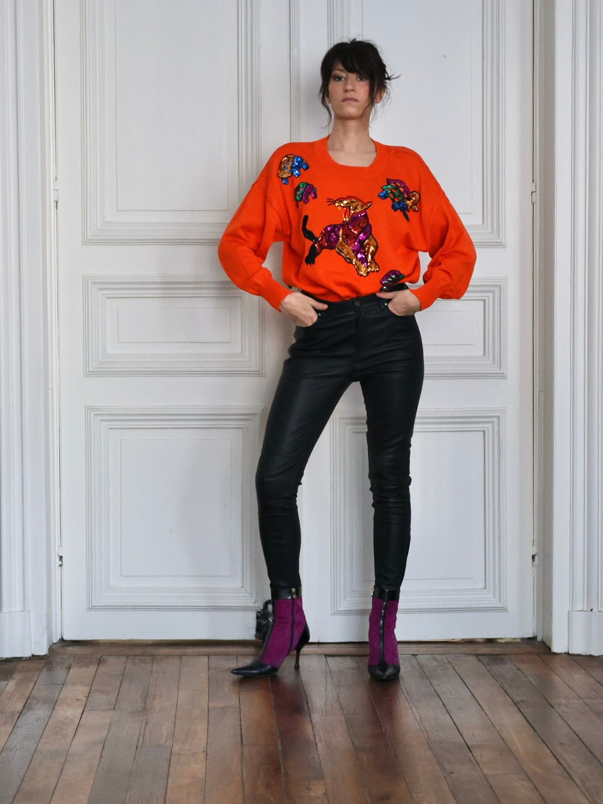 Pull Escada by Margaretha Ley panthère et tortues à sequins