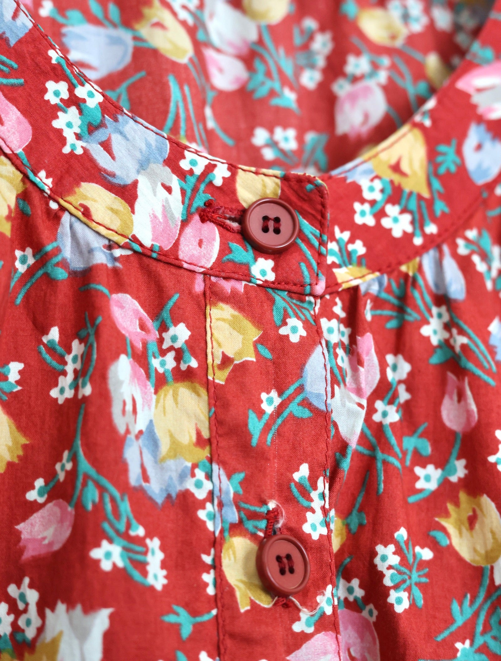 Robe Guy Laroche en coton fleuri rouge brique 70s