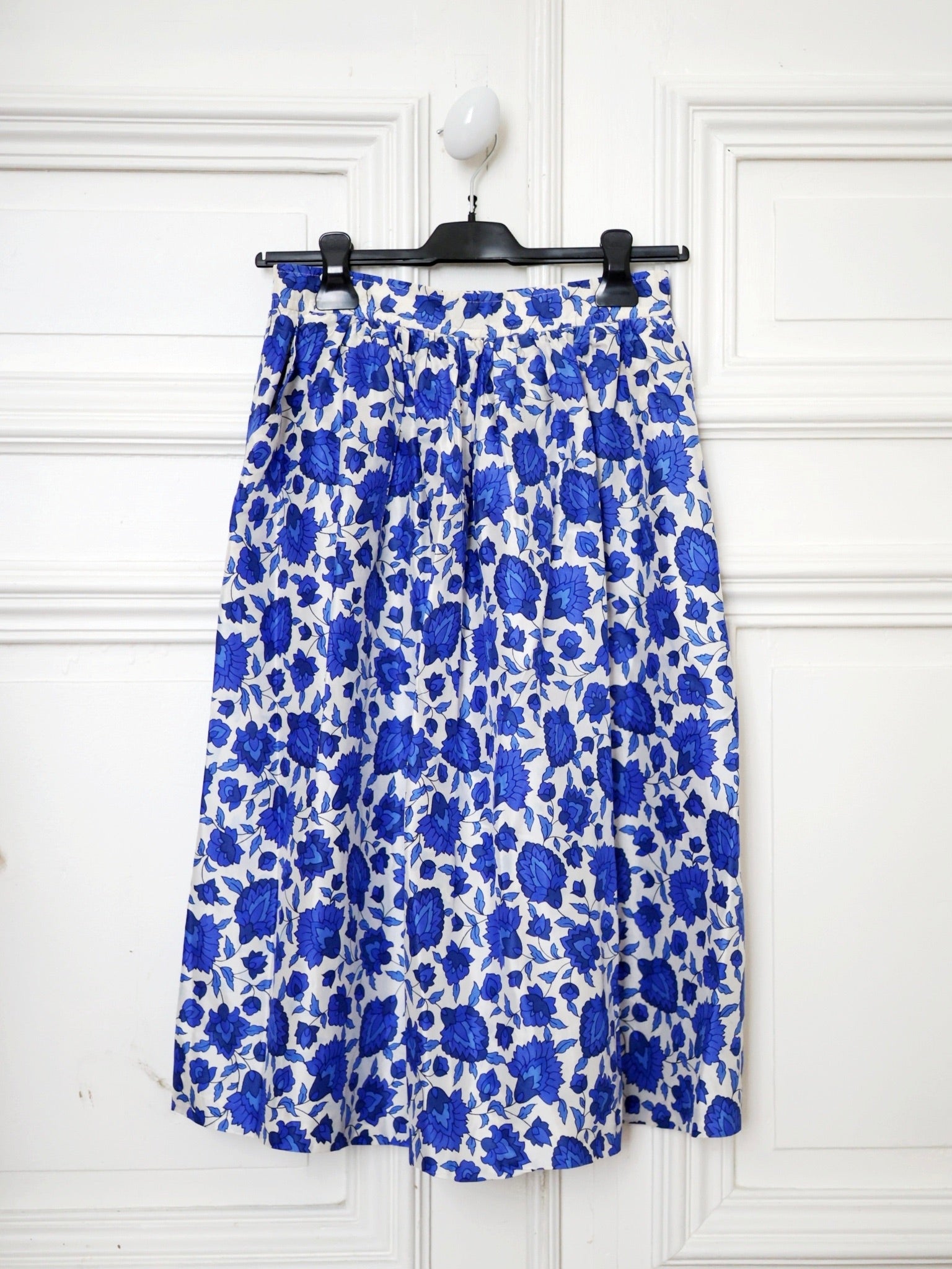 1980s Lanvin silk floral midi skirt jupe fleurs soie French parisian vintage blog mode PauWu Pau Wu